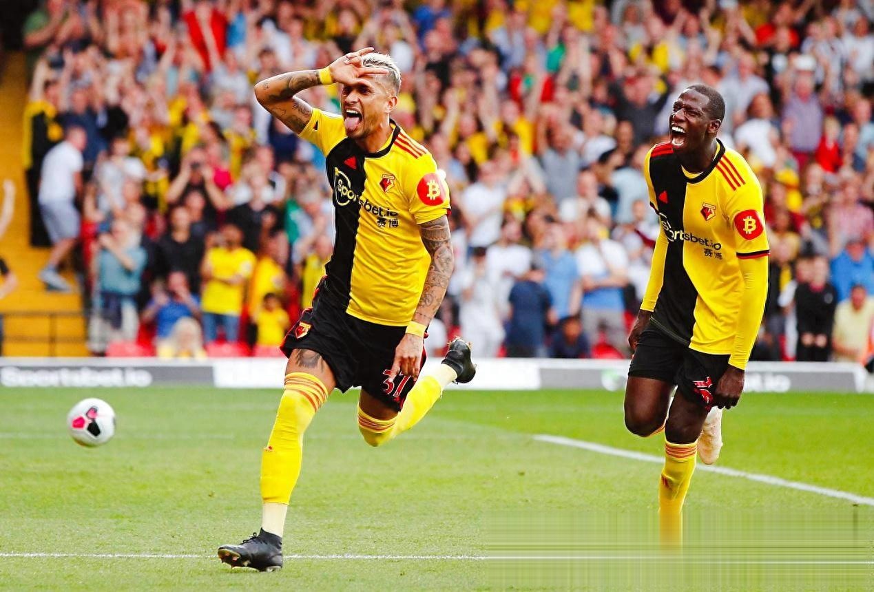 米尔沃尔队在主场比赛中完美表现，连胜中的简单介绍