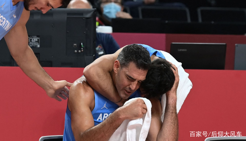 法国网球队翻盘美国网球队，克耶高斯三分雨点燃全场的简单介绍