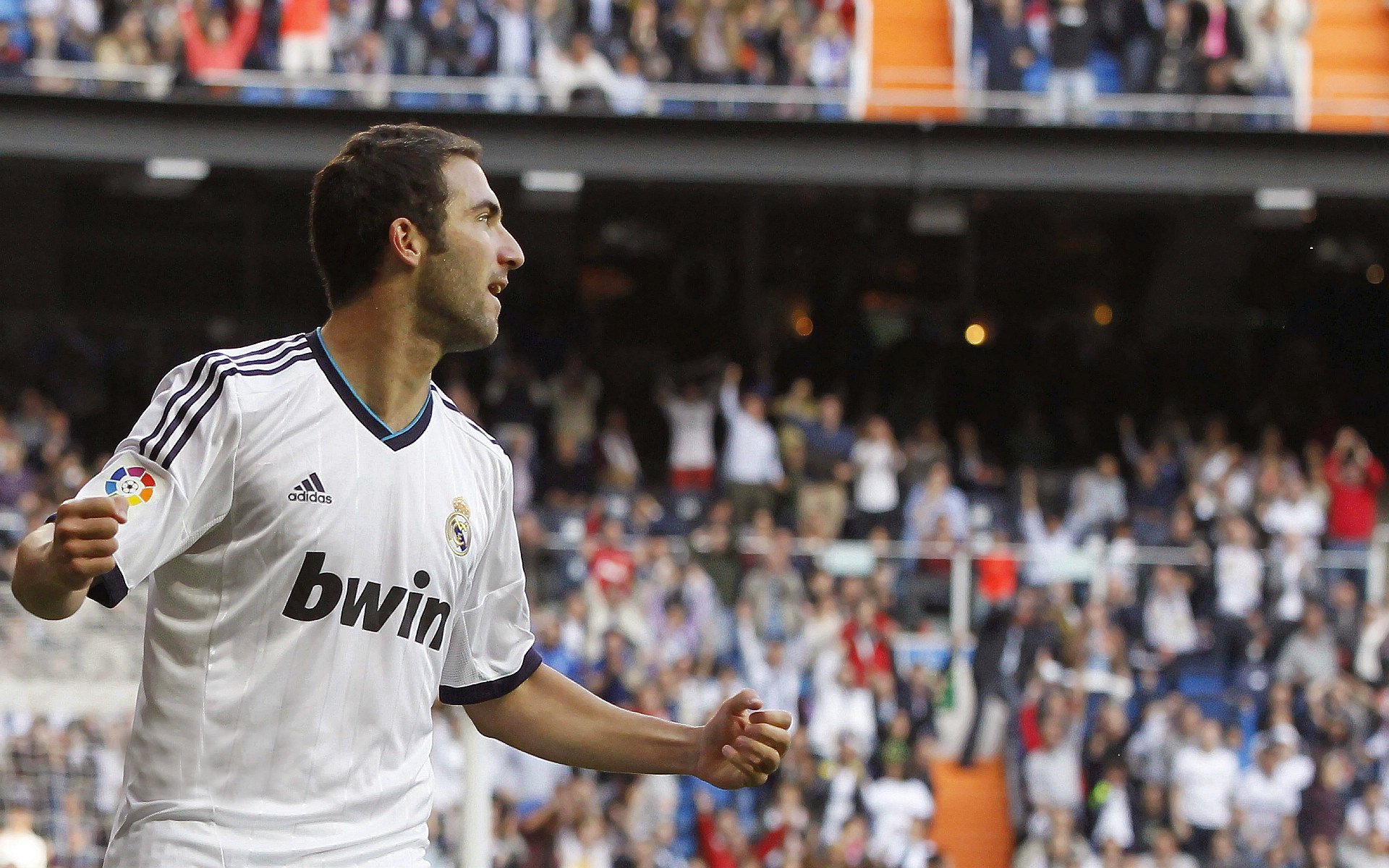 年度焦点之战，英格拉姆冠军级表现点燃决胜之夜