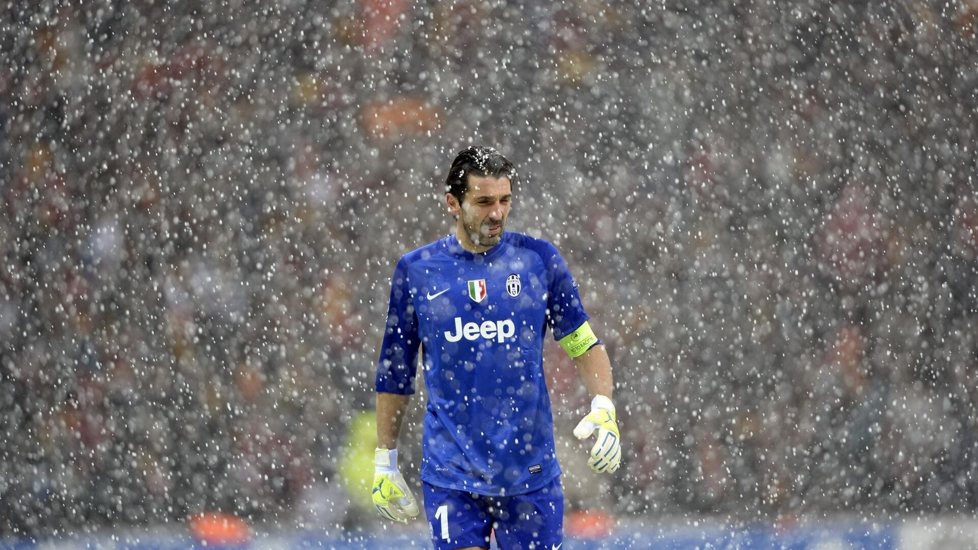 欧冠半决赛焦点战,巴黎连续得分压制拉齐奥,战术革新与意志的胜利