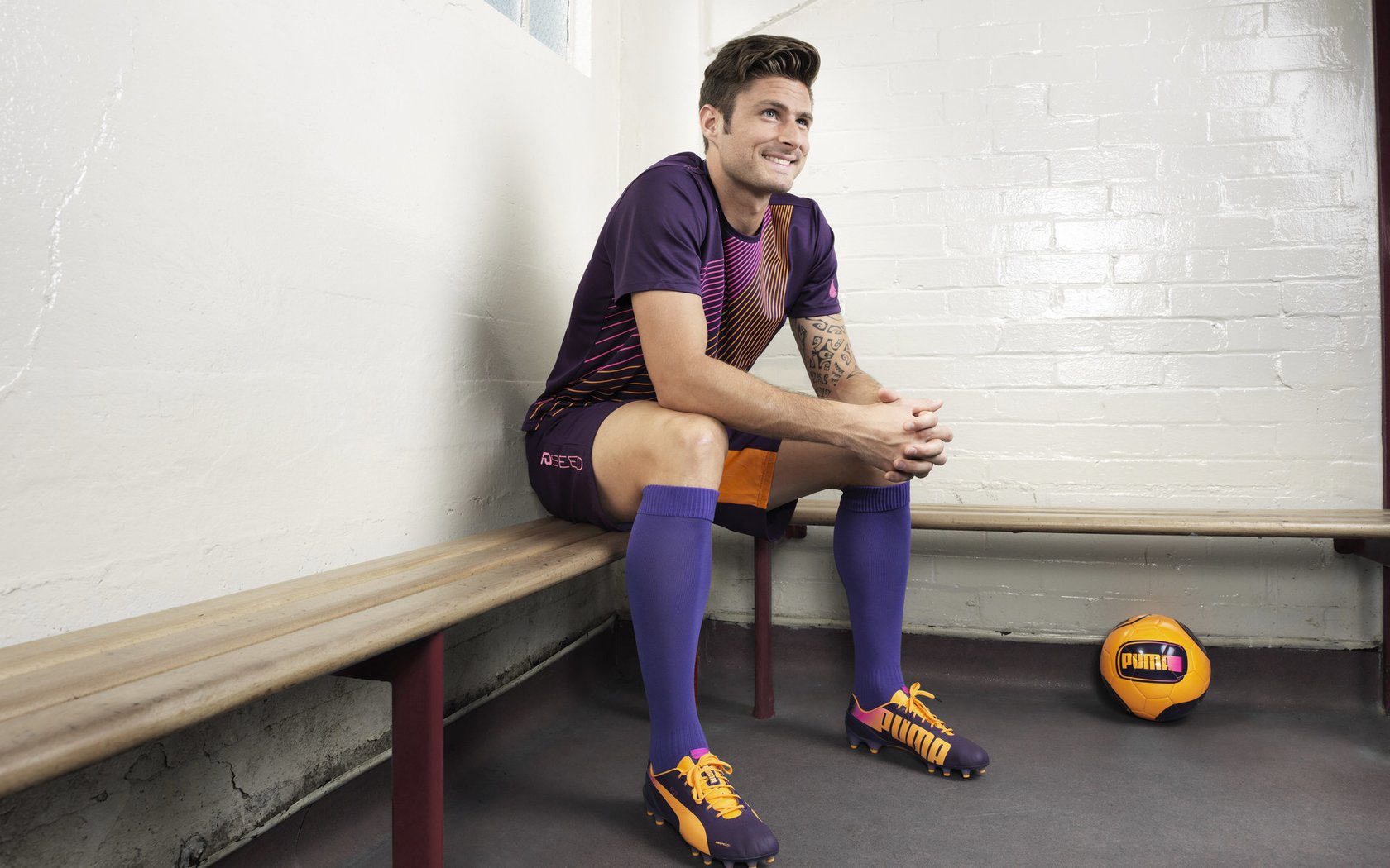 当乌克兰力克中国成为隐喻,皮克如何扛起一支不存在的球队